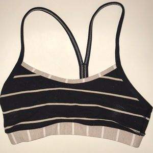 Lululemon size 2 flow y bra
